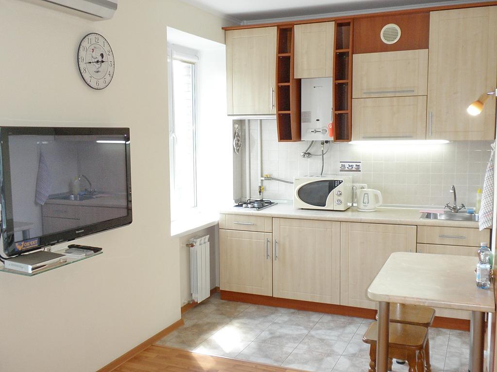 Апартаменти On Nimanska 5 *